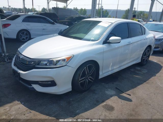 Photo 1 VIN: 1HGCR2F55GA231001 - HONDA ACCORD 