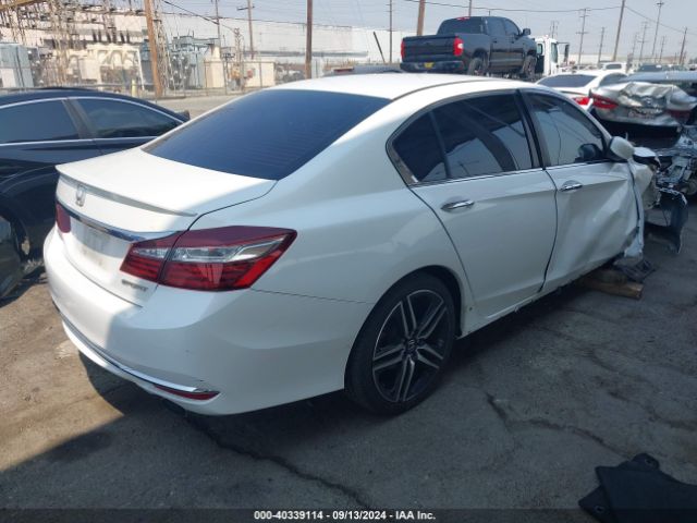 Photo 3 VIN: 1HGCR2F55GA231001 - HONDA ACCORD 