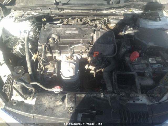 Photo 9 VIN: 1HGCR2F55HA003694 - HONDA ACCORD SEDAN 