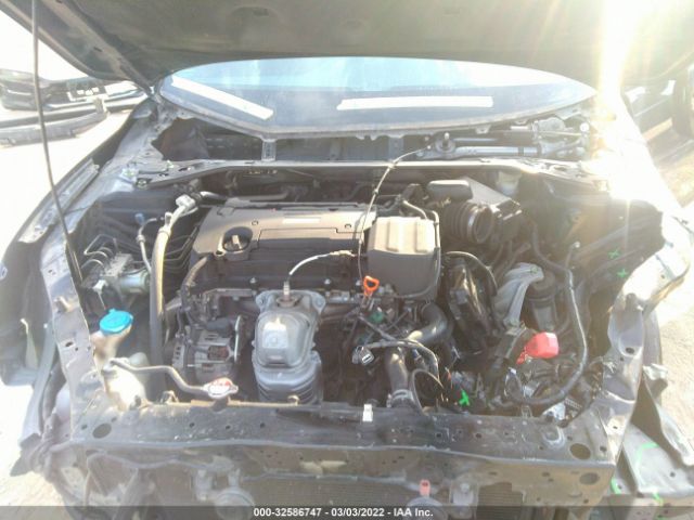 Photo 9 VIN: 1HGCR2F55HA004666 - HONDA ACCORD SEDAN 