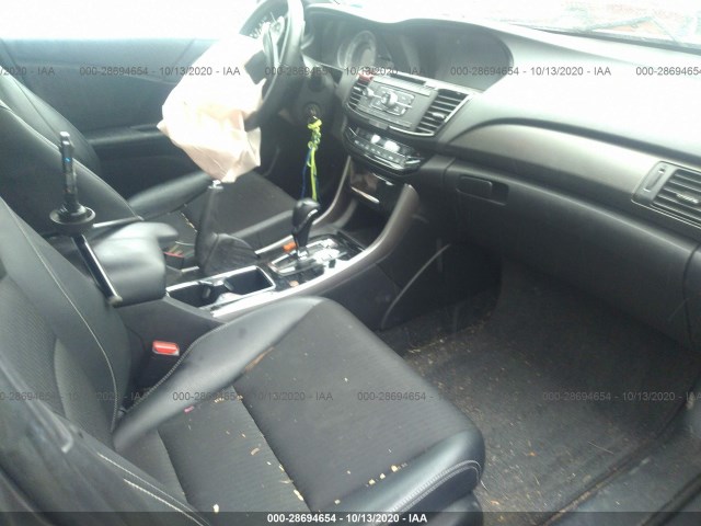 Photo 4 VIN: 1HGCR2F55HA052491 - HONDA ACCORD SEDAN 