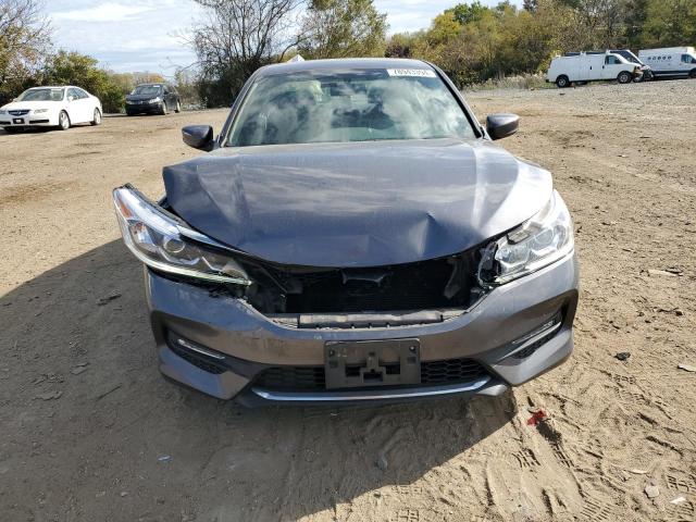 Photo 4 VIN: 1HGCR2F55HA054841 - HONDA ACCORD SPO 