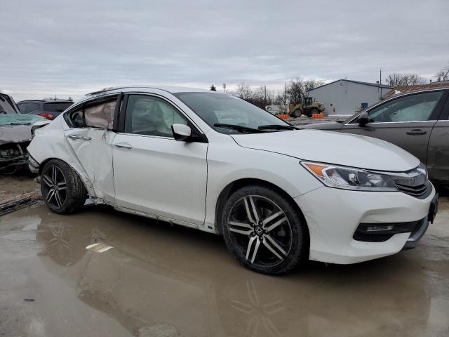 Photo 3 VIN: 1HGCR2F55HA063782 - HONDA ACCORD SPO 