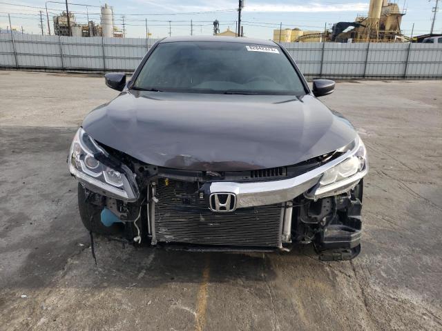 Photo 4 VIN: 1HGCR2F55HA070683 - HONDA ACCORD 