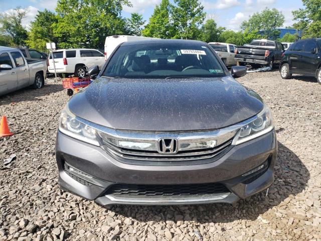 Photo 4 VIN: 1HGCR2F55HA070716 - HONDA ACCORD 