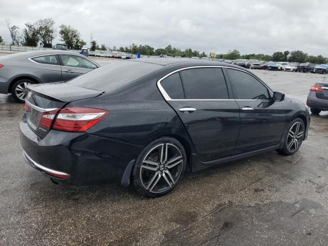 Photo 2 VIN: 1HGCR2F55HA107635 - HONDA ACCORD SPO 