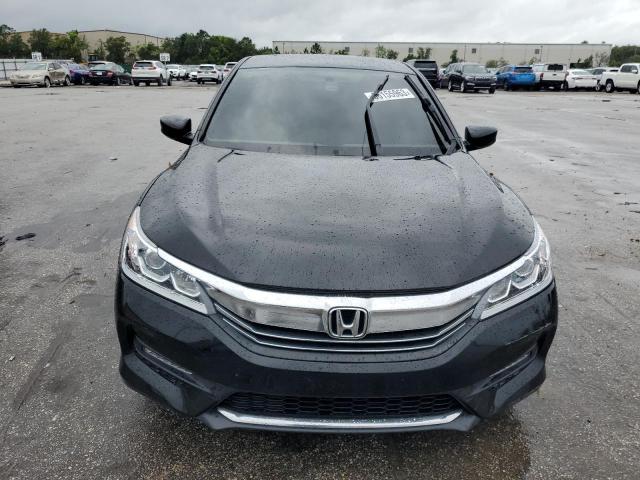 Photo 4 VIN: 1HGCR2F55HA107635 - HONDA ACCORD SPO 