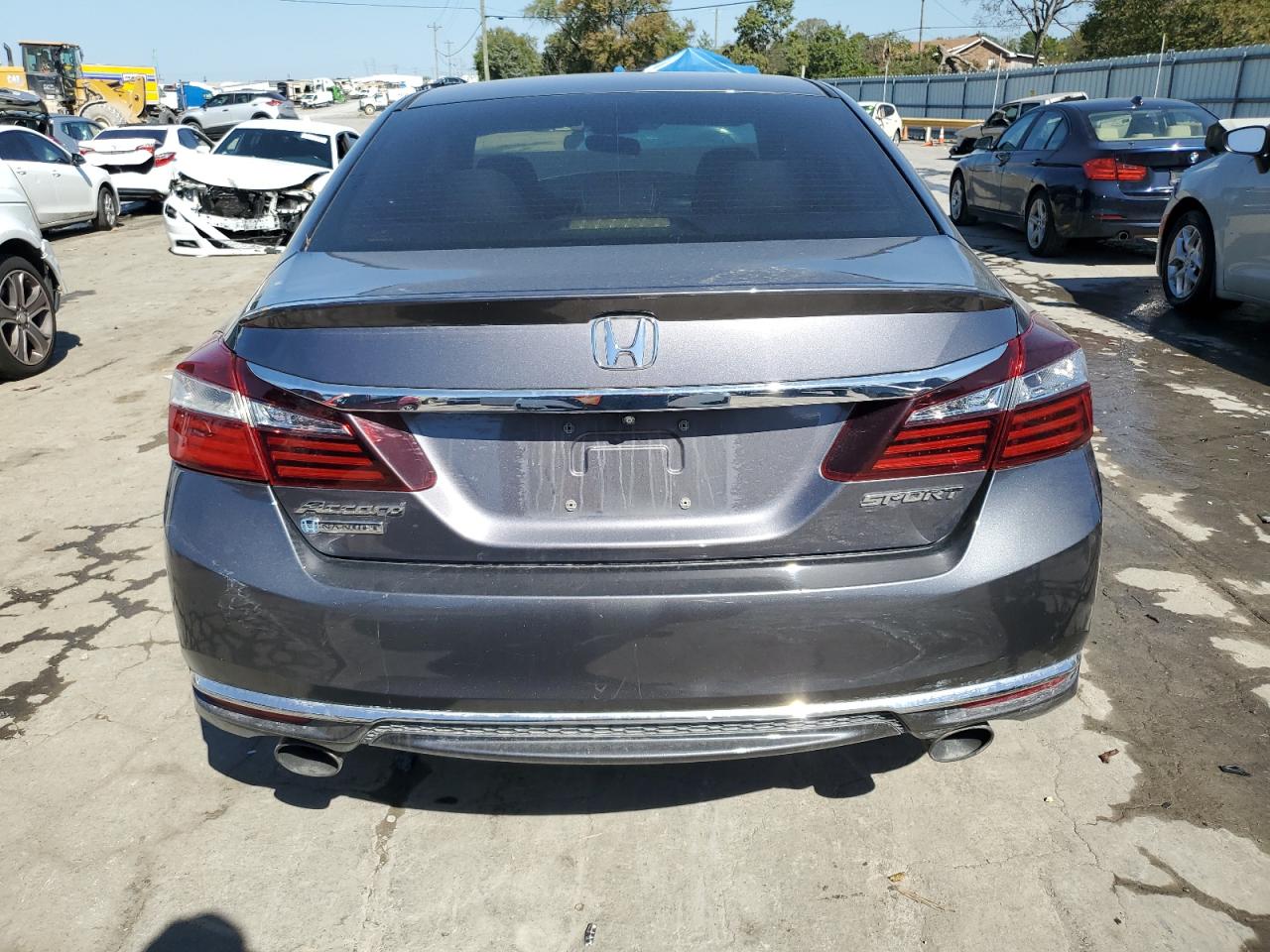 Photo 5 VIN: 1HGCR2F55HA115573 - HONDA ACCORD 