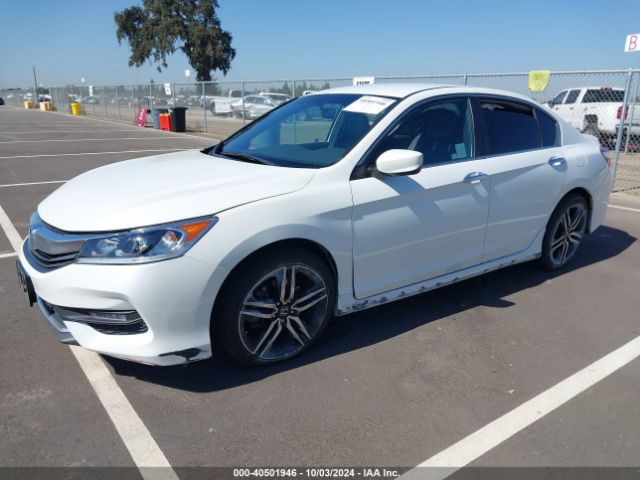 Photo 1 VIN: 1HGCR2F55HA157807 - HONDA ACCORD 