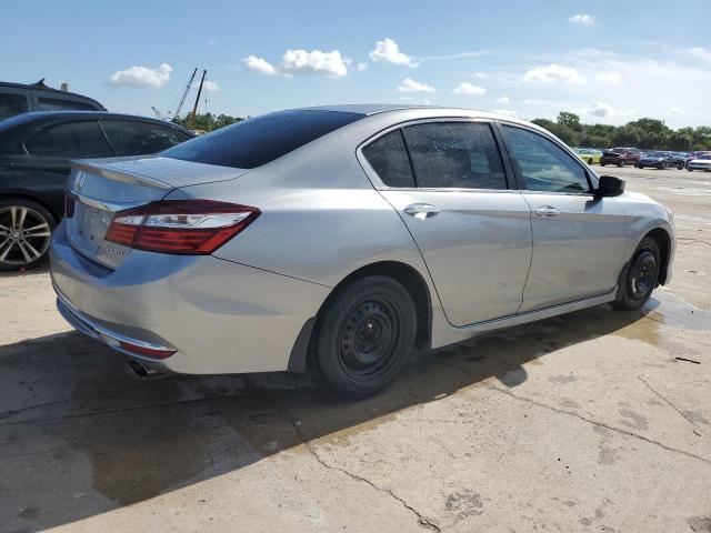 Photo 2 VIN: 1HGCR2F55HA165695 - HONDA ACCORD 