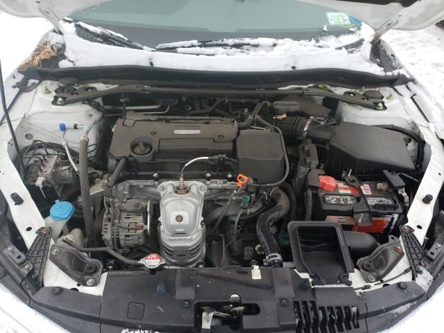 Photo 6 VIN: 1HGCR2F55HA204950 - HONDA ACCORD SPO 