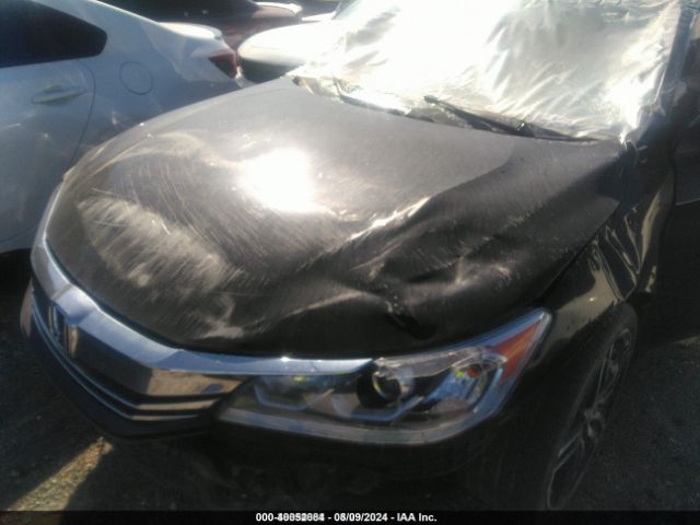 Photo 5 VIN: 1HGCR2F55HA215527 - HONDA ACCORD 