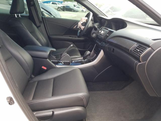 Photo 4 VIN: 1HGCR2F55HA281897 - HONDA ACCORD 