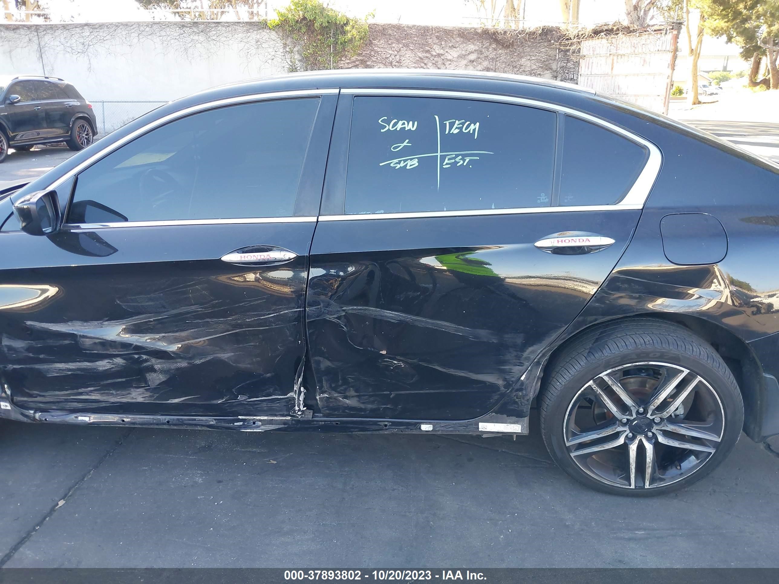 Photo 14 VIN: 1HGCR2F55HA296805 - HONDA ACCORD 