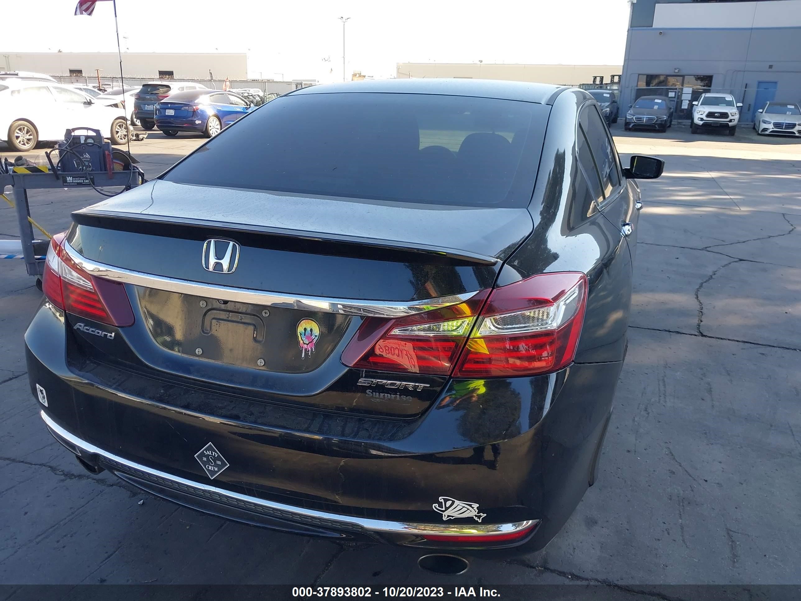 Photo 16 VIN: 1HGCR2F55HA296805 - HONDA ACCORD 