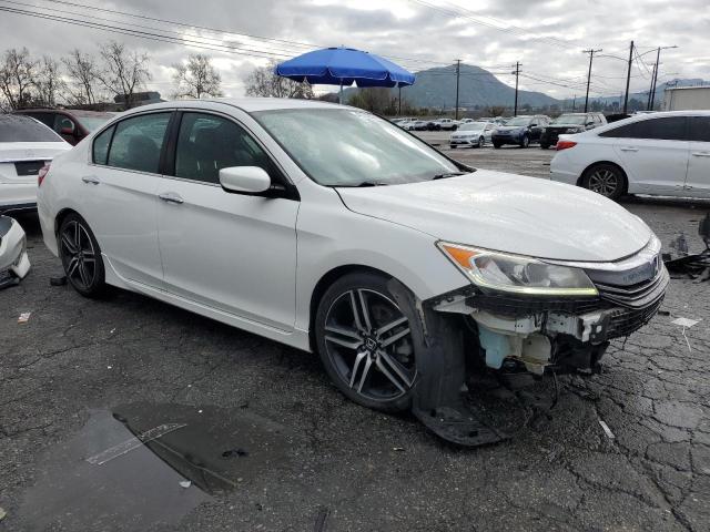 Photo 3 VIN: 1HGCR2F55HA305809 - HONDA ACCORD 