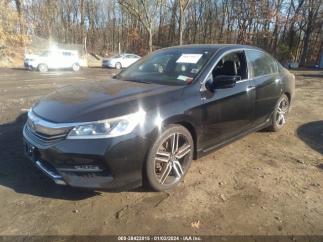 Photo 1 VIN: 1HGCR2F55HA306376 - HONDA ACCORD 