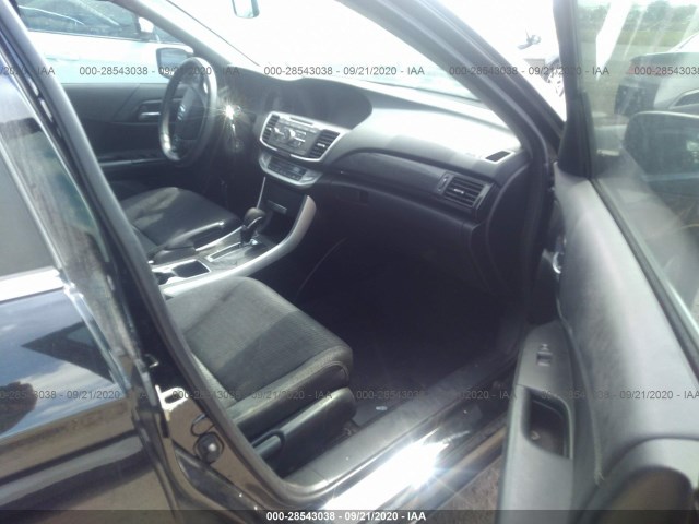 Photo 4 VIN: 1HGCR2F56DA017744 - HONDA ACCORD SDN 