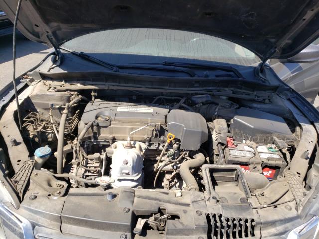 Photo 6 VIN: 1HGCR2F56DA065227 - HONDA ACCORD SDN 