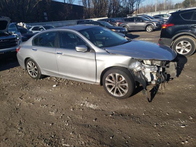 Photo 3 VIN: 1HGCR2F56DA107850 - HONDA ACCORD 