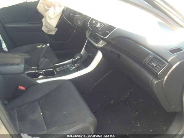 Photo 4 VIN: 1HGCR2F56DA266139 - HONDA ACCORD SDN 