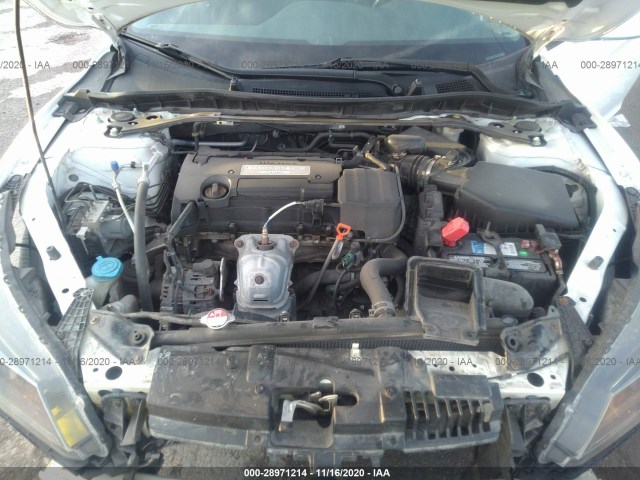 Photo 9 VIN: 1HGCR2F56EA035808 - HONDA ACCORD SEDAN 