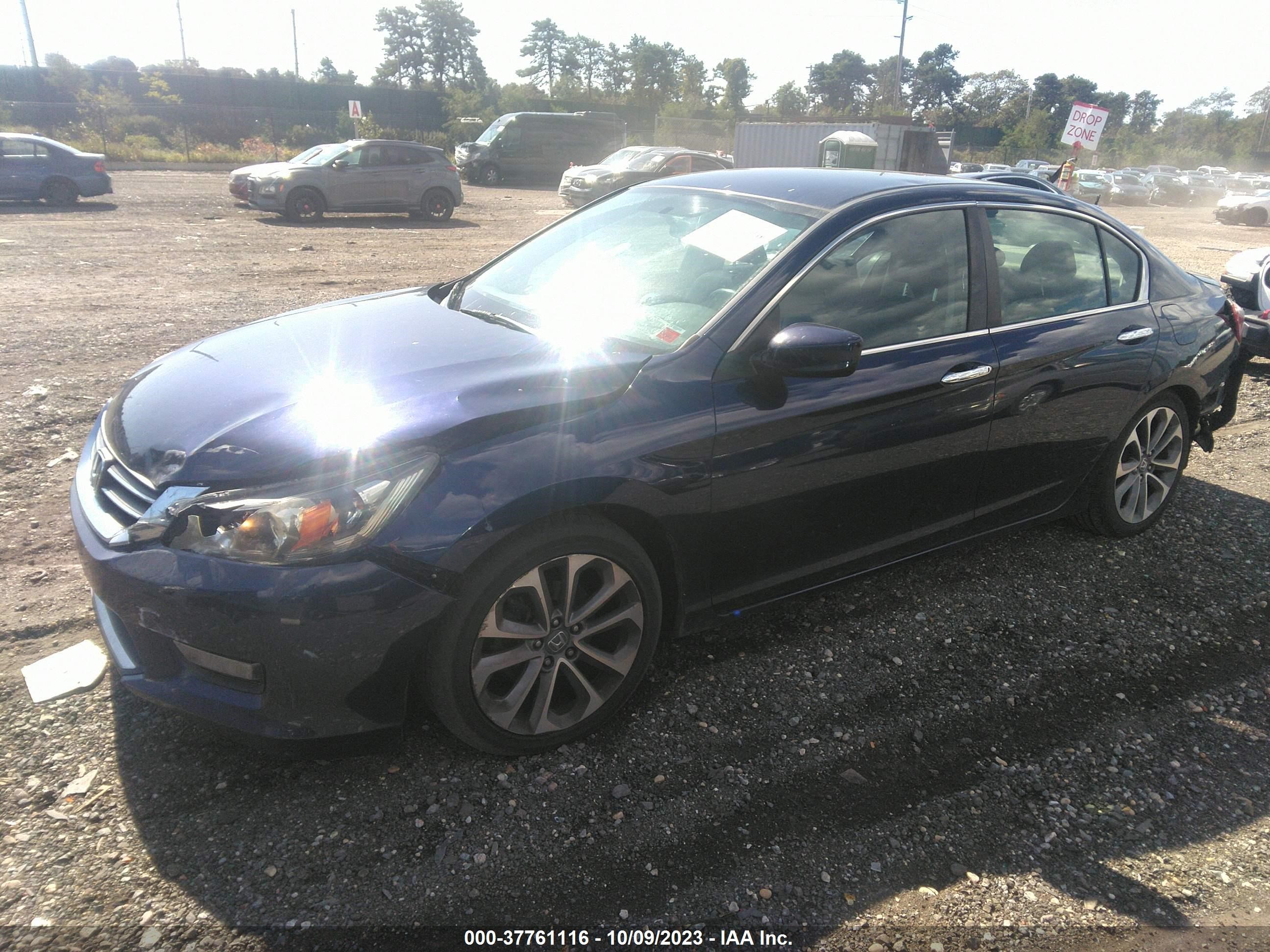 Photo 1 VIN: 1HGCR2F56EA044167 - HONDA ACCORD 