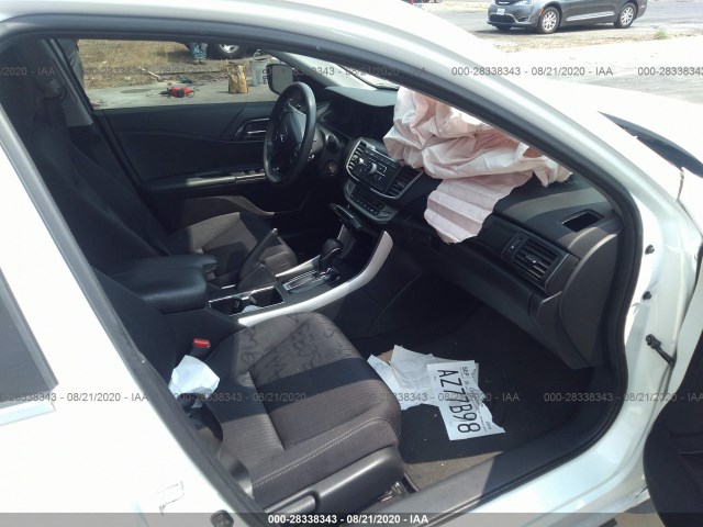 Photo 4 VIN: 1HGCR2F56EA057288 - HONDA ACCORD SEDAN 