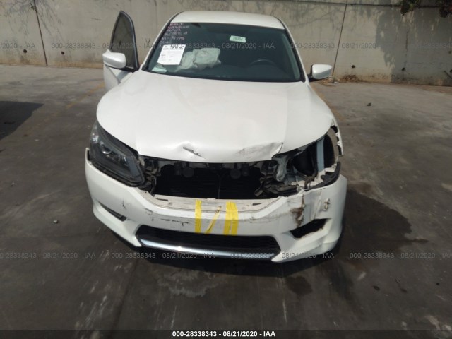 Photo 5 VIN: 1HGCR2F56EA057288 - HONDA ACCORD SEDAN 