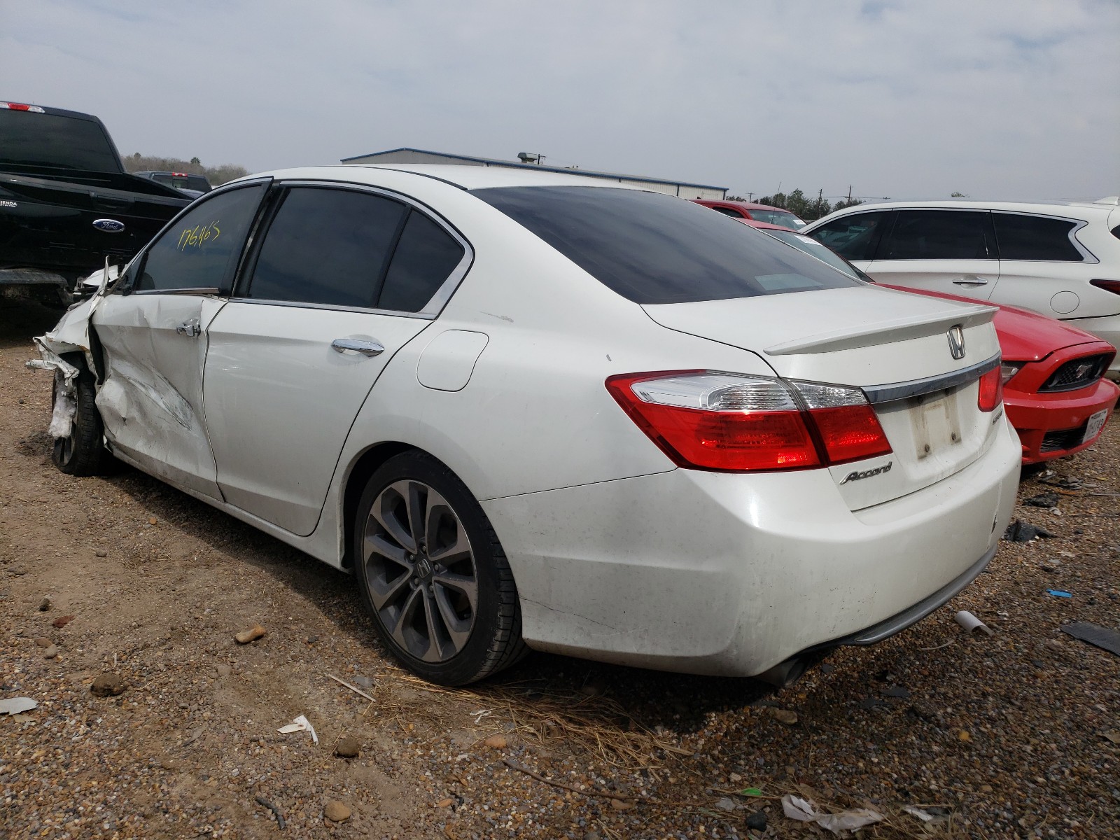 Photo 2 VIN: 1HGCR2F56EA104898 - HONDA ACCORD SPO 