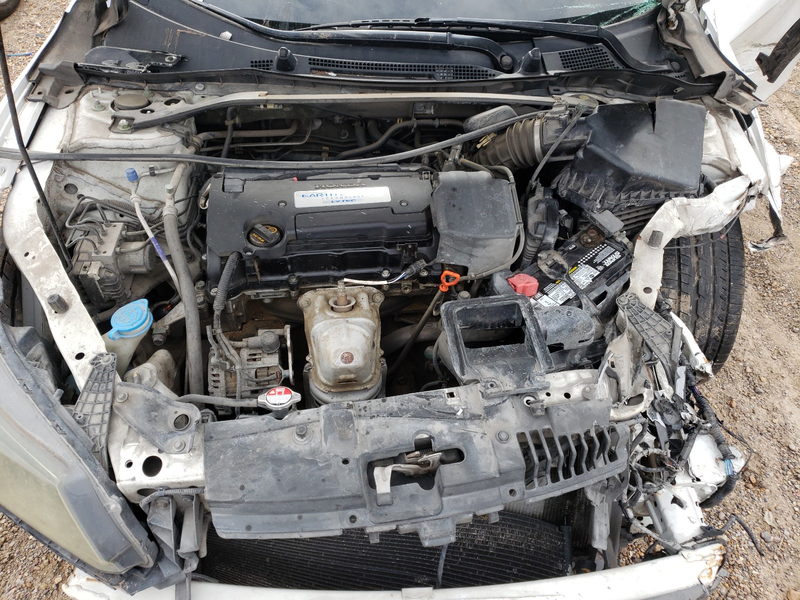 Photo 6 VIN: 1HGCR2F56EA104898 - HONDA ACCORD SPO 