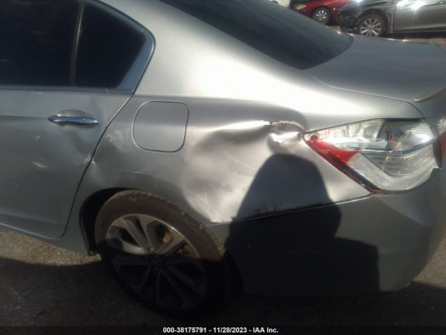 Photo 5 VIN: 1HGCR2F56EA124200 - HONDA ACCORD 