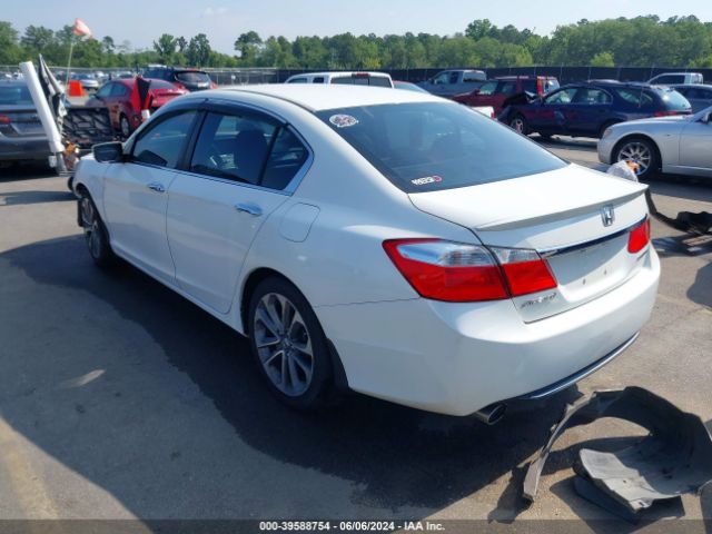 Photo 2 VIN: 1HGCR2F56EA141126 - HONDA ACCORD 