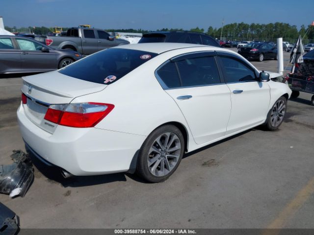 Photo 3 VIN: 1HGCR2F56EA141126 - HONDA ACCORD 