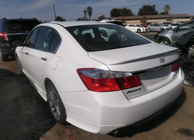 Photo 2 VIN: 1HGCR2F56FA008108 - HONDA ACCORD SEDAN 