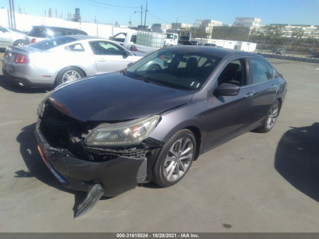 Photo 1 VIN: 1HGCR2F56FA027483 - HONDA ACCORD SEDAN 