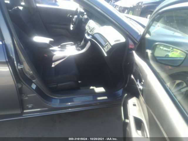 Photo 4 VIN: 1HGCR2F56FA027483 - HONDA ACCORD SEDAN 