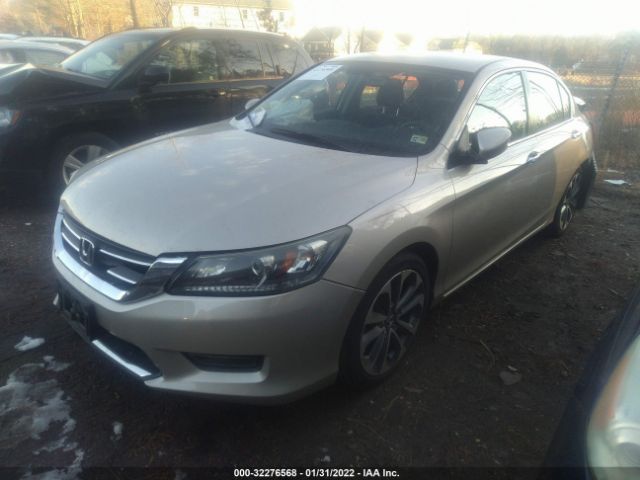 Photo 1 VIN: 1HGCR2F56FA035633 - HONDA ACCORD SEDAN 