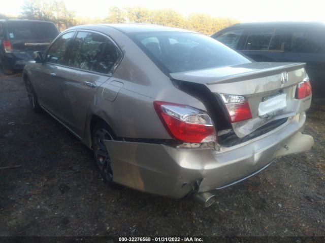 Photo 2 VIN: 1HGCR2F56FA035633 - HONDA ACCORD SEDAN 