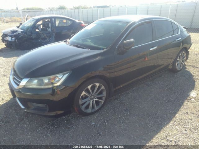 Photo 1 VIN: 1HGCR2F56FA102604 - HONDA ACCORD SEDAN 