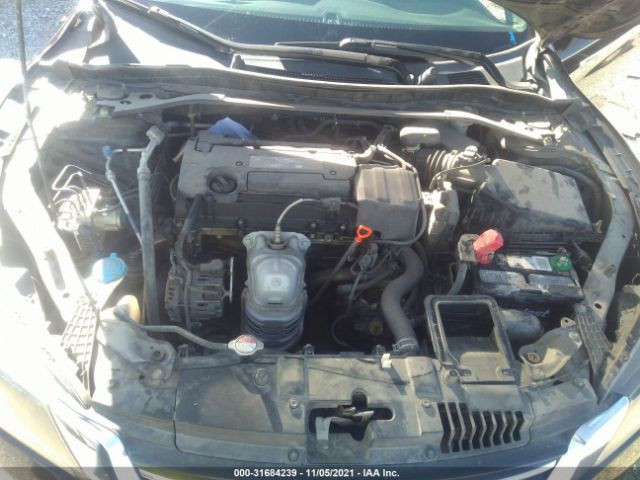 Photo 9 VIN: 1HGCR2F56FA102604 - HONDA ACCORD SEDAN 