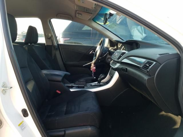 Photo 4 VIN: 1HGCR2F56FA114719 - HONDA ACCORD SPO 