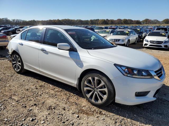 Photo 3 VIN: 1HGCR2F56FA148613 - HONDA ACCORD SPO 