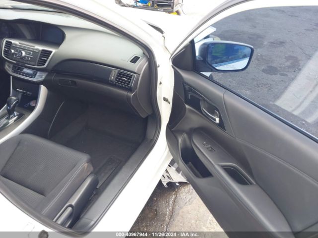 Photo 4 VIN: 1HGCR2F56FA169526 - HONDA ACCORD 