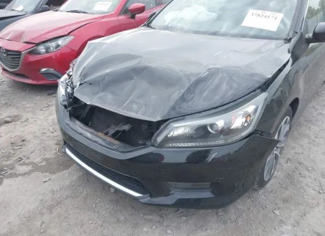 Photo 5 VIN: 1HGCR2F56FA182793 - HONDA ACCORD SEDAN 