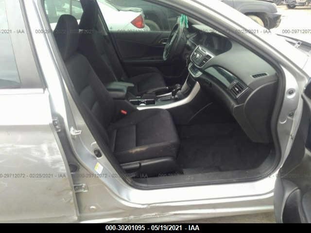 Photo 4 VIN: 1HGCR2F56FA186780 - HONDA ACCORD SEDAN 