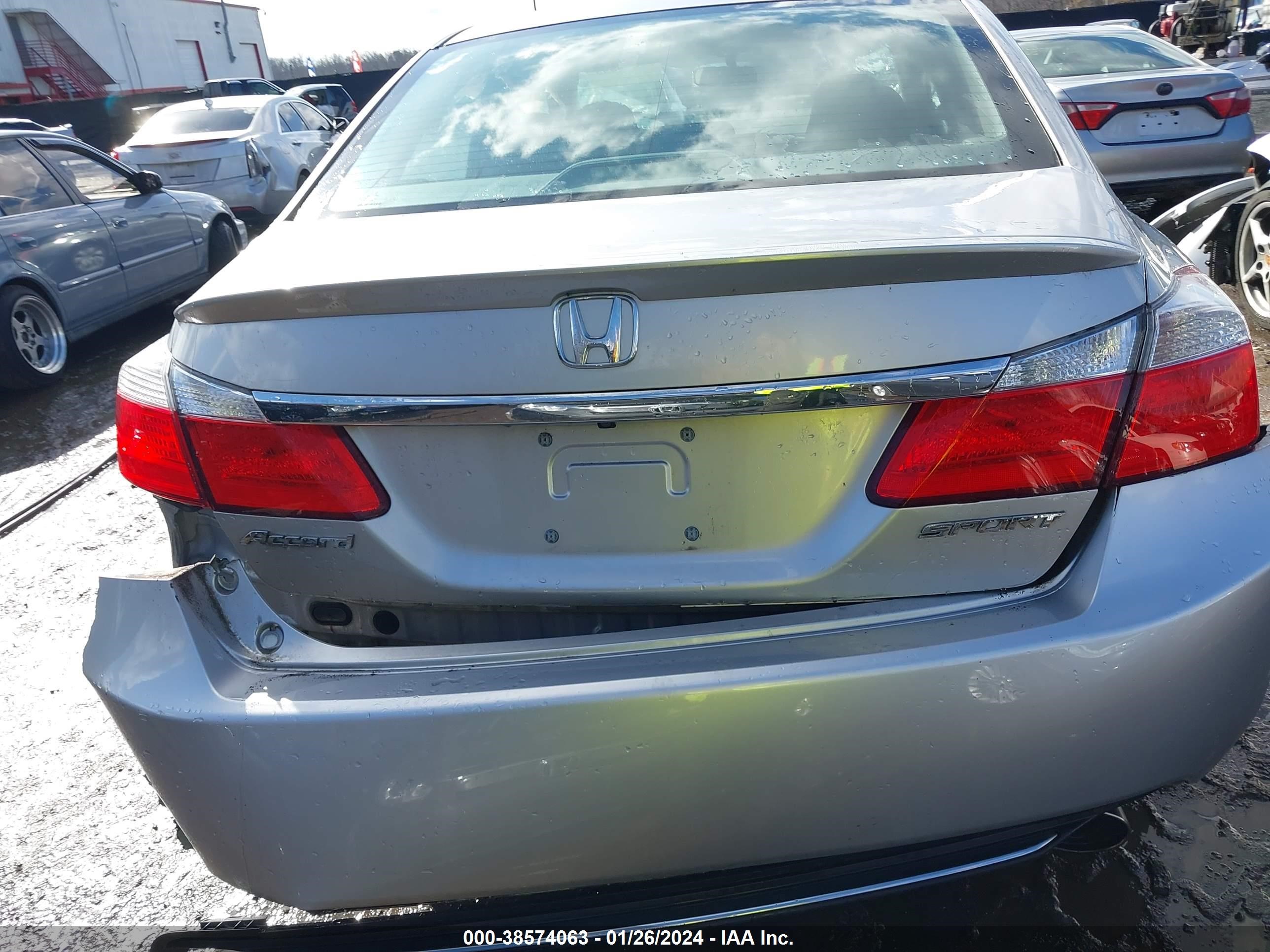 Photo 15 VIN: 1HGCR2F56FA212391 - HONDA ACCORD 