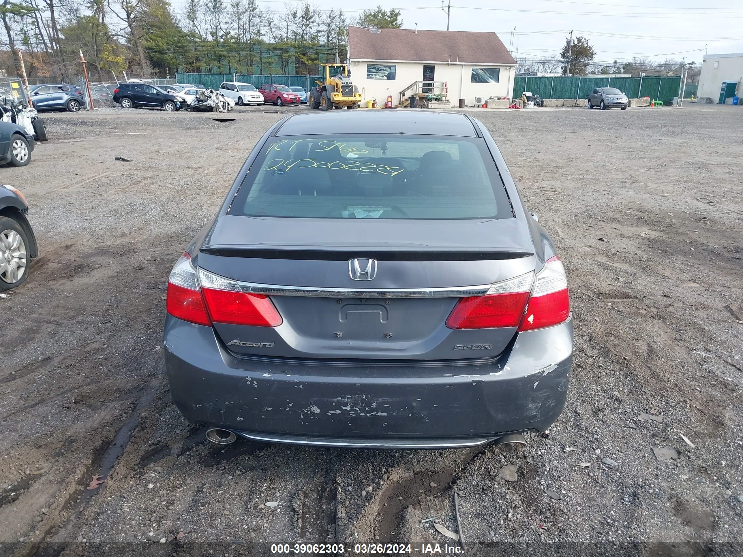 Photo 14 VIN: 1HGCR2F56FA233953 - HONDA ACCORD 