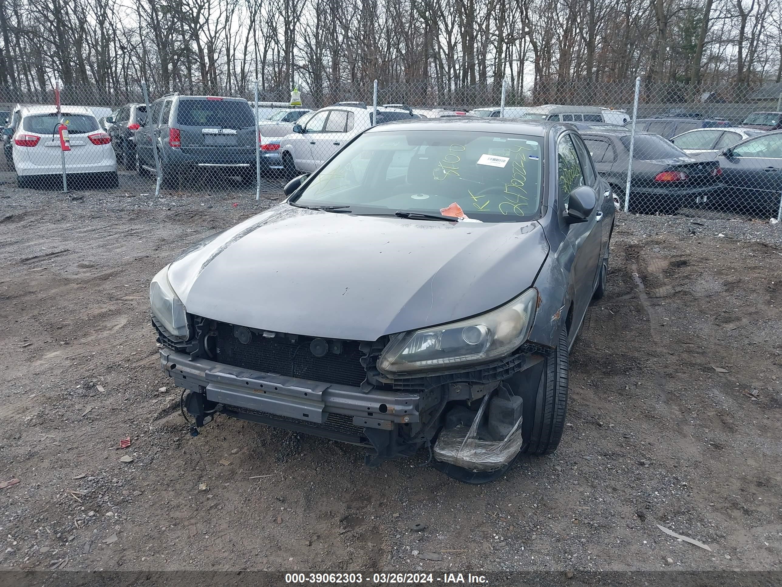 Photo 5 VIN: 1HGCR2F56FA233953 - HONDA ACCORD 