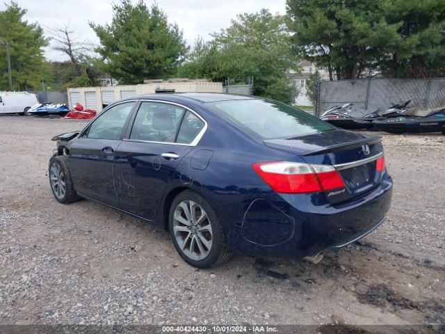 Photo 2 VIN: 1HGCR2F56FA239512 - HONDA ACCORD 